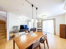 【東京都/杉並区高井戸東】グローイングスクエア浜田山グレースアベニュー リビング・ダイニング：リビングダイニング約17.6帖