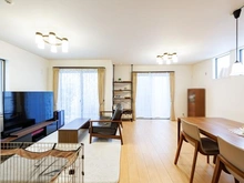 【東京都/杉並区高井戸東】グローイングスクエア浜田山グレースアベニュー リビング・ダイニング：リビングダイニング約17.6帖