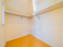 【東京都/大田区久が原】大田区久が原5丁目 収納：洋室約8帖のウォークインクローゼット