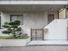 【東京都/杉並区成田東】杉並区成田東4丁目　中古戸建 玄関