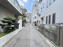 【東京都/杉並区成田東】杉並区成田東4丁目　中古戸建 前面道路：南から北へ