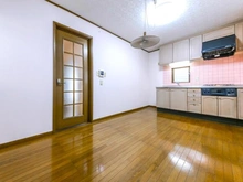 【東京都/杉並区天沼】杉並区天沼3丁目　中古戸建 リビング・ダイニング