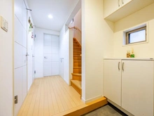 【東京都/杉並区天沼】杉並区天沼3丁目　中古戸建 玄関