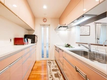 【東京都/杉並区上荻】杉並区上荻2丁目　中古戸建（積水ハウス施工　シャーウッド） キッチン