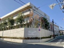 【東京都/中野区鷺宮】プラウドシーズン中野鷺ノ宮 中野区立鷺の杜小学校（現地より約200m）：