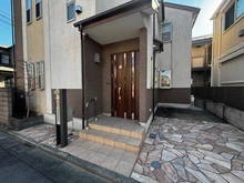 【東京都/杉並区井草】杉並区井草1丁目　中古戸建 玄関