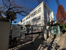 【東京都/杉並区井草】杉並区井草1丁目　中古戸建 杉並区立八成小学校（現地より約560m）