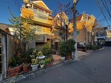 【東京都/杉並区阿佐谷南】杉並区阿佐谷南1丁目　中古戸建 外観：全6棟　対象不動産：写真左端