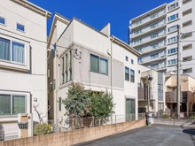 【東京都/杉並区和泉】杉並区和泉3丁目　中古戸建 外観