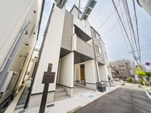 【神奈川県/川崎市高津区梶ケ谷】川崎市高津区梶ケ谷5丁目　中古戸建 外観