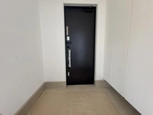 【神奈川県/横浜市港北区篠原東】横浜市港北区篠原東2丁目　新築戸建 玄関