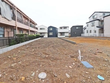 【神奈川県/横浜市鶴見区東寺尾】横浜市鶴見区東寺尾1丁目　新築戸建1号棟 建築中の外観：全4棟　手前左側