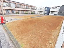 【神奈川県/横浜市鶴見区東寺尾】横浜市鶴見区東寺尾1丁目　新築戸建4号棟 建築中の外観：全4棟　右手奥側