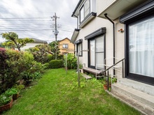 【神奈川県/横浜市青葉区桂台】横浜市青葉区桂台2丁目　中古戸建 庭