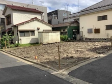 【東京都/大田区蒲田本町】大田区蒲田本町2丁目　新築戸建1号棟 現地（建築前）：全2棟、1号棟は左側(角地)