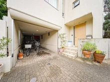 【東京都/目黒区原町】目黒区原町2丁目　中古戸建 玄関