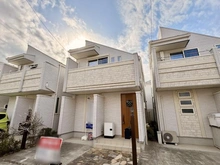 【東京都/杉並区下井草】杉並区下井草3丁目　戸建 外観：写真中央