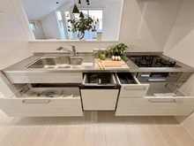 【東京都/杉並区下井草】杉並区下井草3丁目　戸建 キッチン：※家具調度品等は販売価格に含まれません。