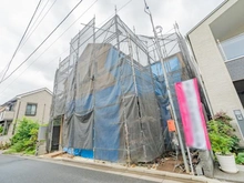 【東京都/中野区野方】中野区野方6丁目　新築戸建A号棟（全2棟） 建築中の外観：全2棟