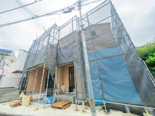 【東京都/中野区野方】中野区野方6丁目　新築戸建B号棟（全2棟） 建築中の外観：全2棟