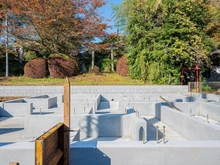 【東京都/練馬区大泉町】練馬区大泉町1丁目　新築戸建B号棟（全2棟） 建築中の外観：【全2棟】手前側