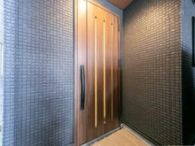 【神奈川県/横浜市南区中村町】中村町中古戸建 玄関