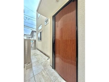 【東京都/世田谷区上馬】世田谷区上馬3丁目戸建 アプローチ