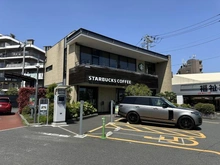 【東京都/世田谷区八幡山】世田谷区八幡山2丁目　中古戸建 スターバックスコーヒー芦花公園店（現地より約880m）