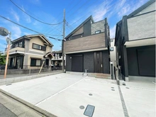 【東京都/調布市深大寺北町】調布市深大寺北町3丁目新築戸建　1号棟 外観：全2棟・写真中央
