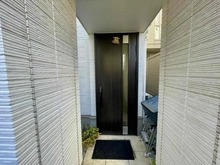 【東京都/世田谷区南烏山】南烏山4丁目　中古戸建 玄関