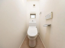 【東京都/世田谷区南烏山】南烏山4丁目　中古戸建 トイレ