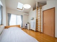 【東京都/世田谷区桜】世田谷区桜1丁目戸建 洋室：ロフトあり