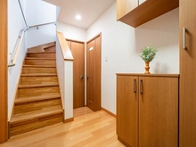 【東京都/世田谷区桜】世田谷区桜1丁目戸建 玄関