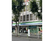 【東京都/板橋区蓮根】板橋区蓮根3丁目　新築戸建  ファミリーマート西台駅東口店（現地より約350m）