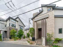 【東京都/小金井市貫井北町】プラウドシーズン武蔵小金井　悠景の邸 前面道路