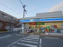 【東京都/世田谷区赤堤】プラウドシーズン世田谷経堂　光彩の邸  ローソン世田谷赤堤三丁目店（現地より約550m）