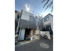 【東京都/世田谷区桜】世田谷区桜2丁目新築戸建 建築中の外観