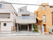 【東京都/世田谷区宮坂】世田谷区宮坂一丁目　新築戸建　B号棟 外観：全3棟　真ん中がB棟です。