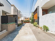 【東京都/新宿区横寺町】新宿区横寺町中古戸建 前面道路