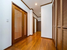 【東京都/世田谷区世田谷】世田谷一丁目中古戸建 廊下