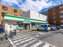 【東京都/世田谷区桜】世田谷区桜2丁目新築戸建  ファミリーマート世田谷二丁目店（現地より約700m）