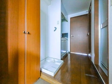 【東京都/世田谷区赤堤】世田谷区赤堤4丁目　賃貸併用住宅 玄関：2階：1K