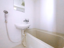 【東京都/世田谷区赤堤】世田谷区赤堤4丁目　賃貸併用住宅 浴室：2階：1K