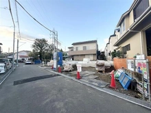 【東京都/狛江市駒井町】駒井町2丁目新築戸建　2号棟 建築中の外観：２区画中右の区画