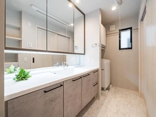 【東京都/品川区西品川】品川区西品川3丁目　中古戸建 洗面室