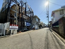 【東京都/狛江市中和泉】狛江市中和泉3丁目 新築戸建 前面道路