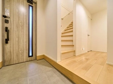 【東京都/品川区戸越】品川区戸越3丁目　戸建 玄関