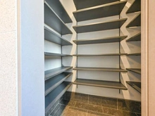 【東京都/世田谷区世田谷】世田谷区世田谷4丁目プロジェクト A号棟 収納：シューズインクローゼット