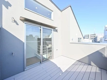 【東京都/世田谷区世田谷】世田谷区世田谷4丁目プロジェクト A号棟 ルーフバルコニー