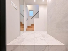 【東京都/世田谷区世田谷】世田谷区世田谷4丁目プロジェクト B号棟 廊下